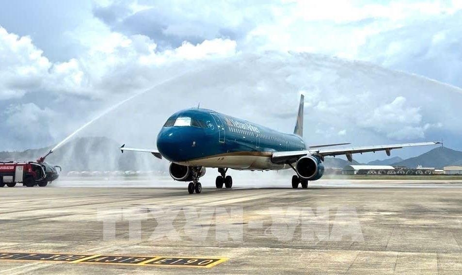 Vietnam Airlines inaugurates direct Osaka-Da Nang route